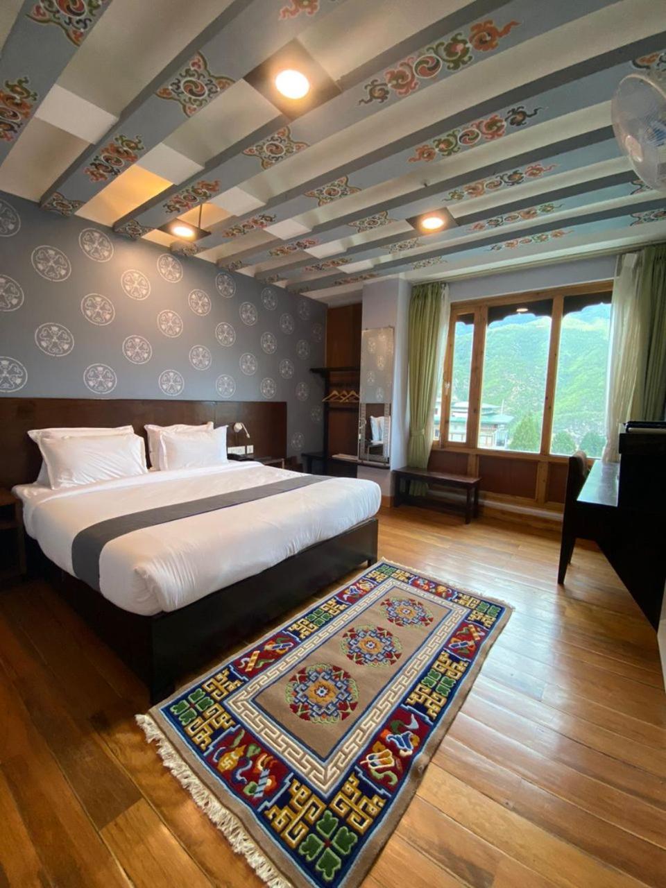 טימפו Hotel Damisa מראה חיצוני תמונה